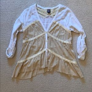 Free People tan and white shirts